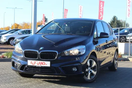 BMW 2er Reihe 218i Sport Line... 