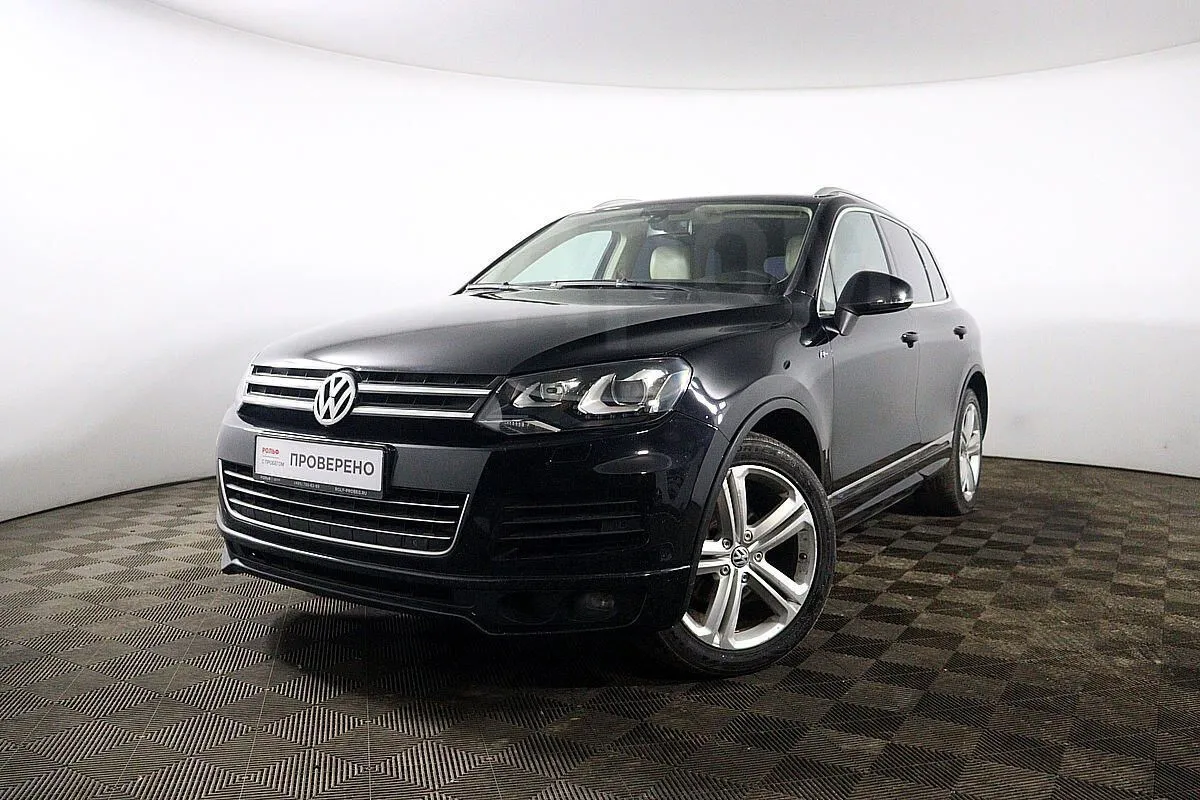 Volkswagen Touareg Image 1